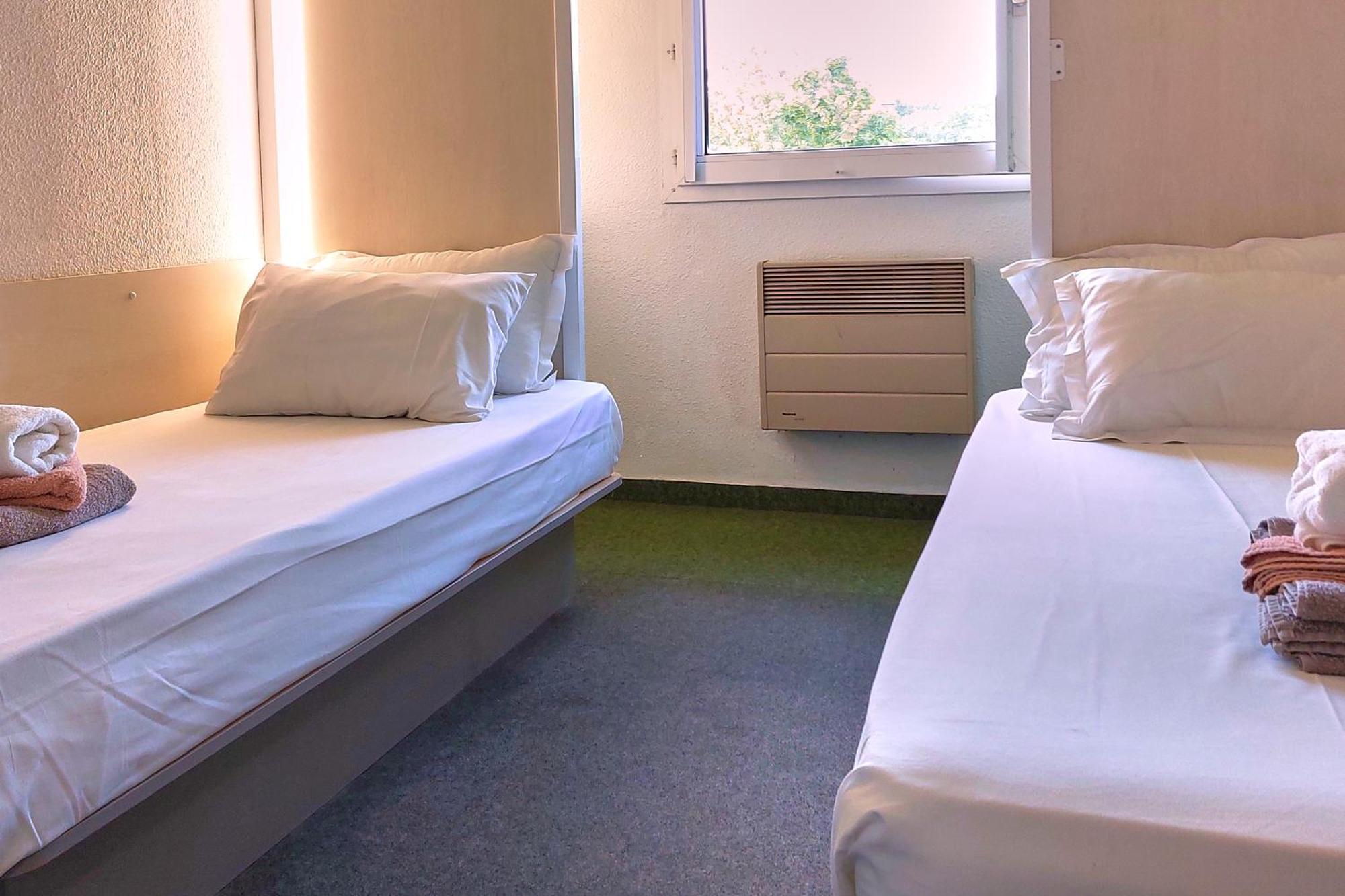 Hotel La Voile Bleue La Richardais ภายนอก รูปภาพ
